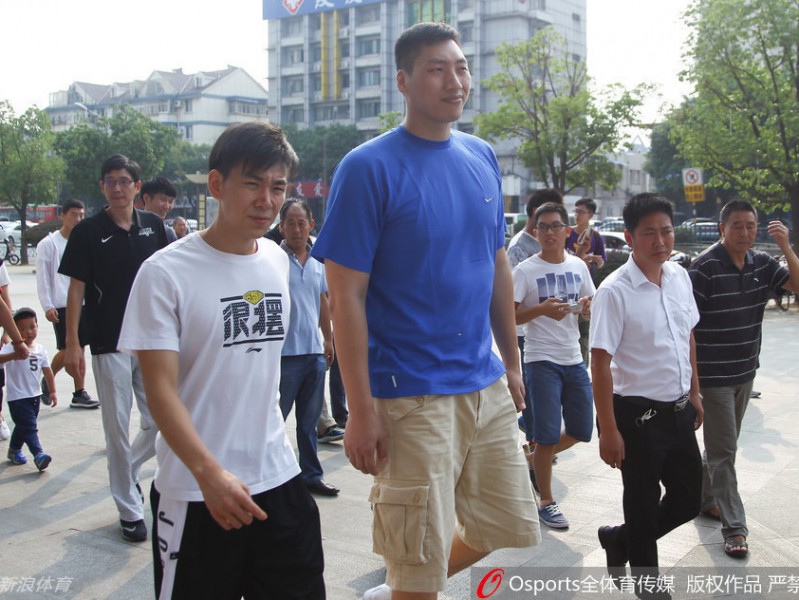 江苏同曦新赛季誓师，胡卫东唐正东归来引爆球迷热情