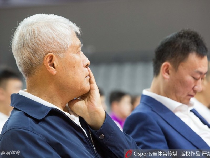 浙江篮球新篇章启航，蒋兴权携吴前惠龙儿亮相