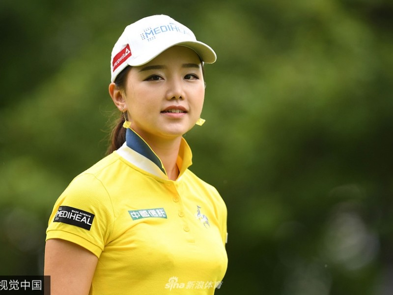 似鸟家具赛首轮战罢 石昱婷与奖金榜首金荷娜并肩前行