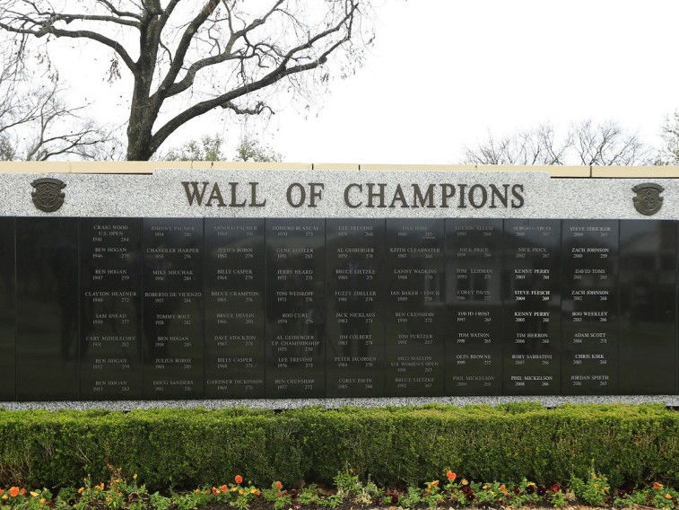 冠军墙前的新荣耀 斯皮思与殖民地的传承之约