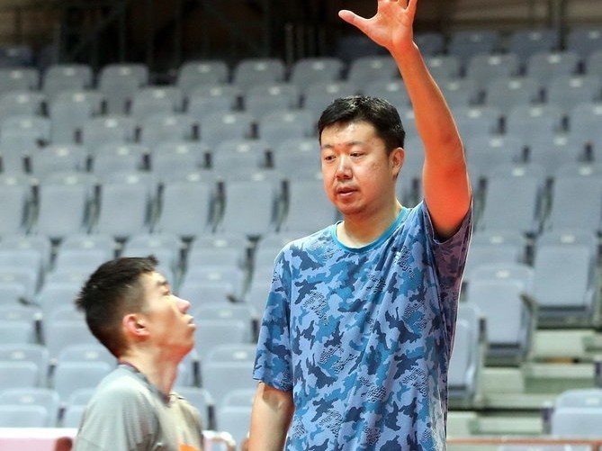 八一男篮新周期蓄力起航，王治郅身披教练战袍督训传薪火