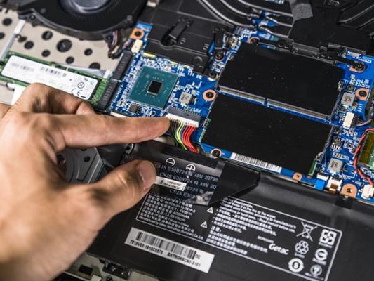 机械革命散热真那么神？从“直升机”到“图书馆”的体验革命！