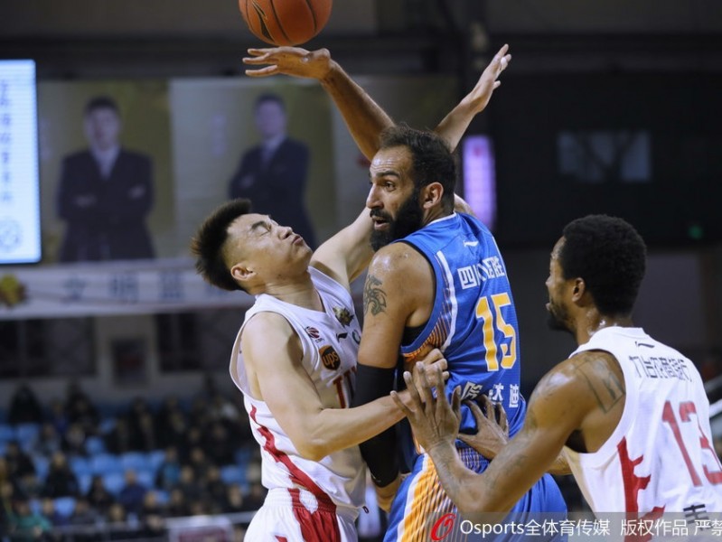 吉林东北虎主场发威终结十连败 送四川五连败