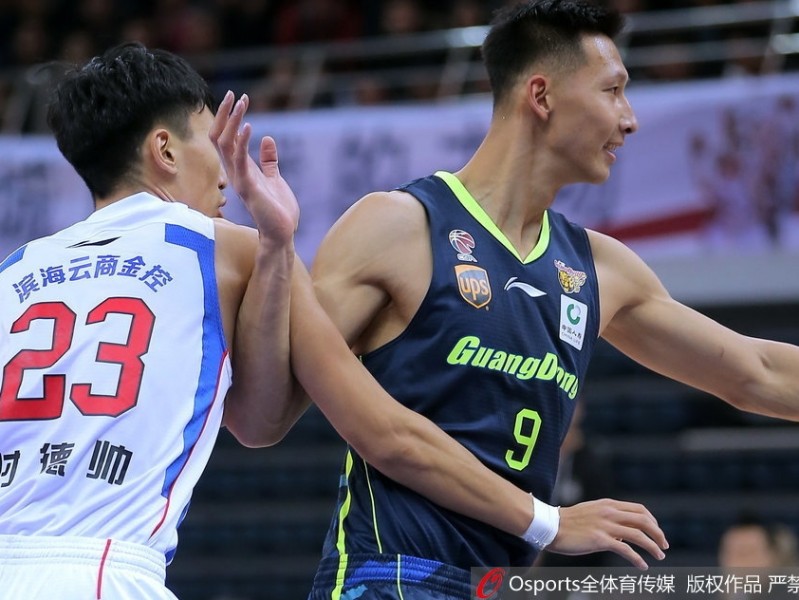 津门之战四十分差，广东宏远客场狂胜天津荣钢