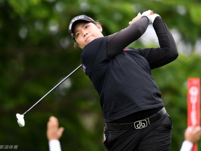 暹罗球场群芳竞逐 阿瑞雅梁熙英首轮领跑