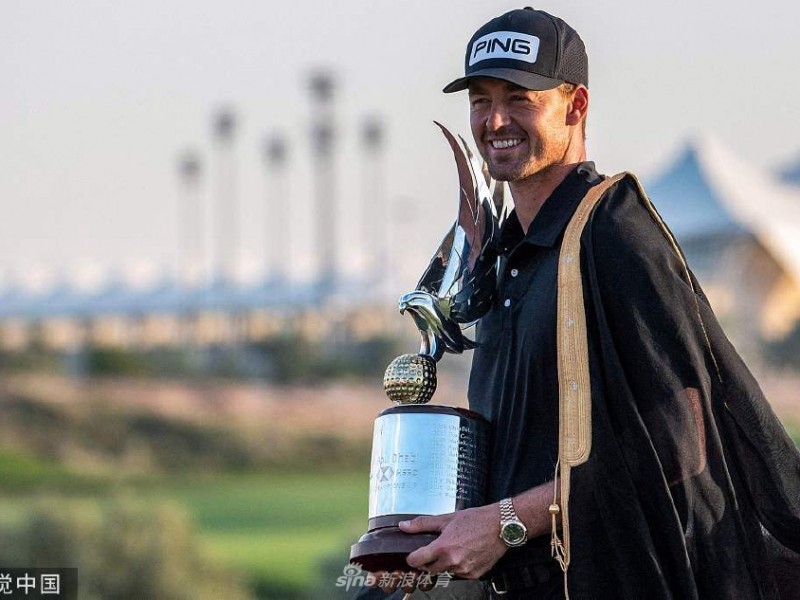 佩雷兹沙坑绝技定乾坤 阿布扎比上演逆转夺冠