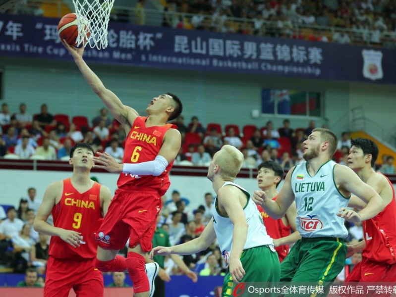 昆山四国赛男篮蓝队大胜立陶宛完美收官