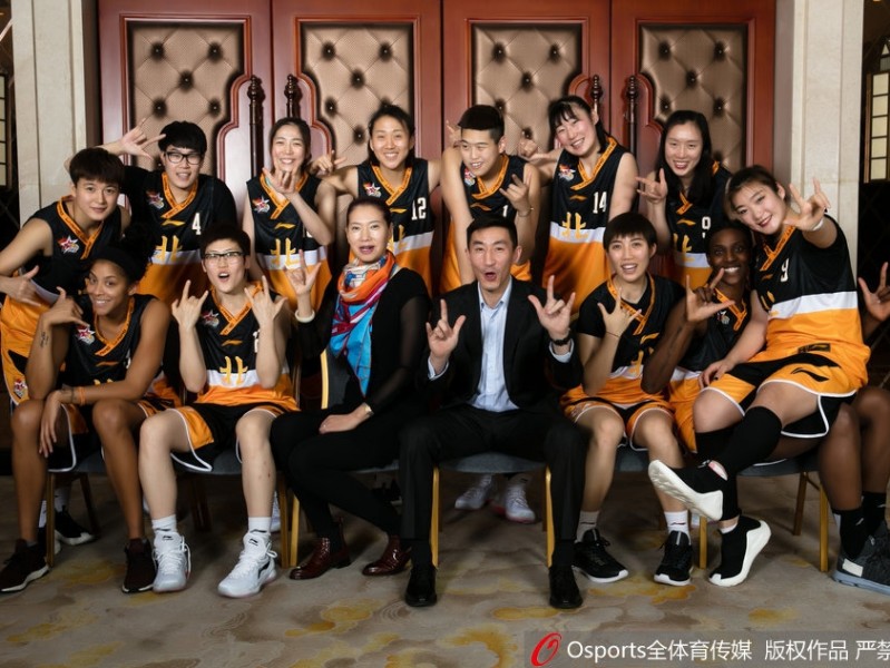 英雄城绽放巾帼荣耀 回首二零一八南北全明星的璀璨之夜