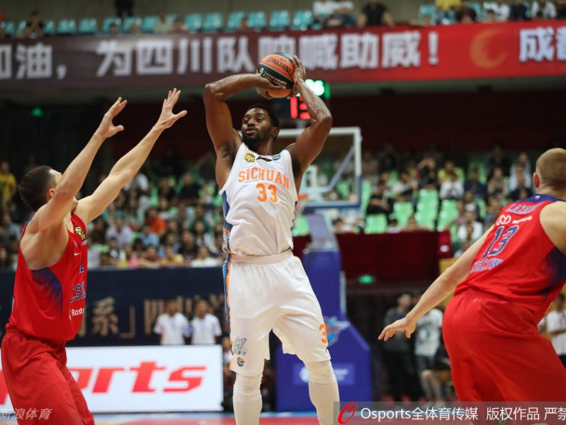 成都欧冠篮球赛记忆：刘炜率四川金强挑战中央陆军强敌