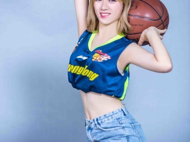 篮球宝贝｜南粤热浪中的助威女神