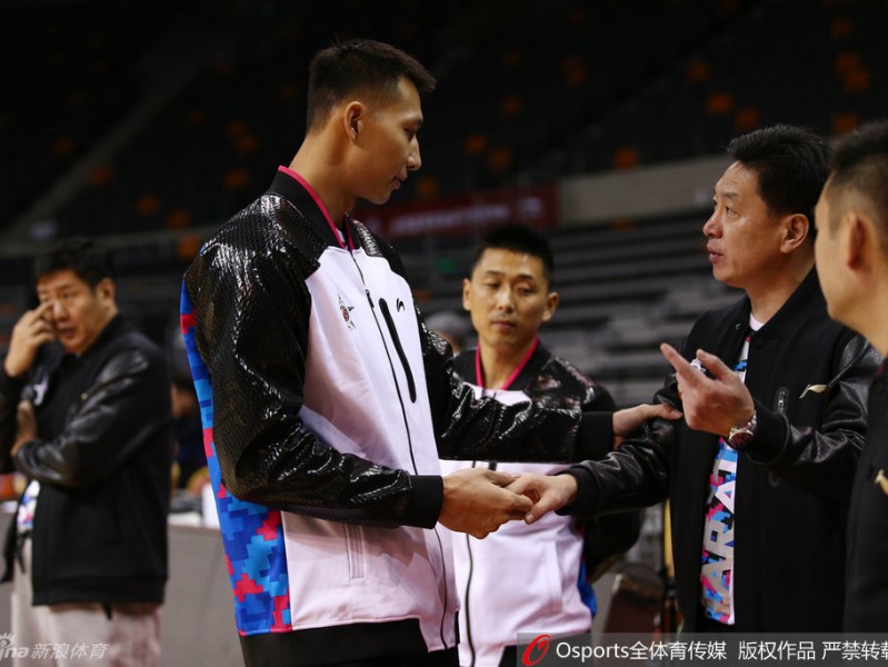 星光熠熠笑语喧天 回首一六全明星周末那些动人瞬间