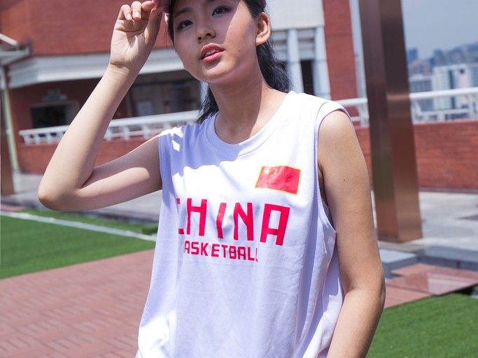 青春飞扬：篮球宝贝光影间舞动最美中国力量