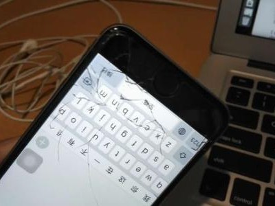 手机进水会怎么样？别慌！看完这篇自救指南，你的手机还有救！