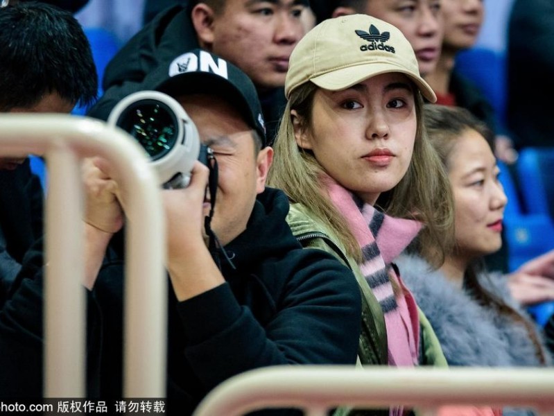 巴蜀冬日里的暖阳：CBA赛场上的那一抹温柔风景