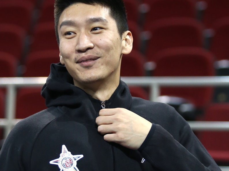 京粤绝杀余温未散，群雄并起谁主沉浮：回望CBA二零一五之冬