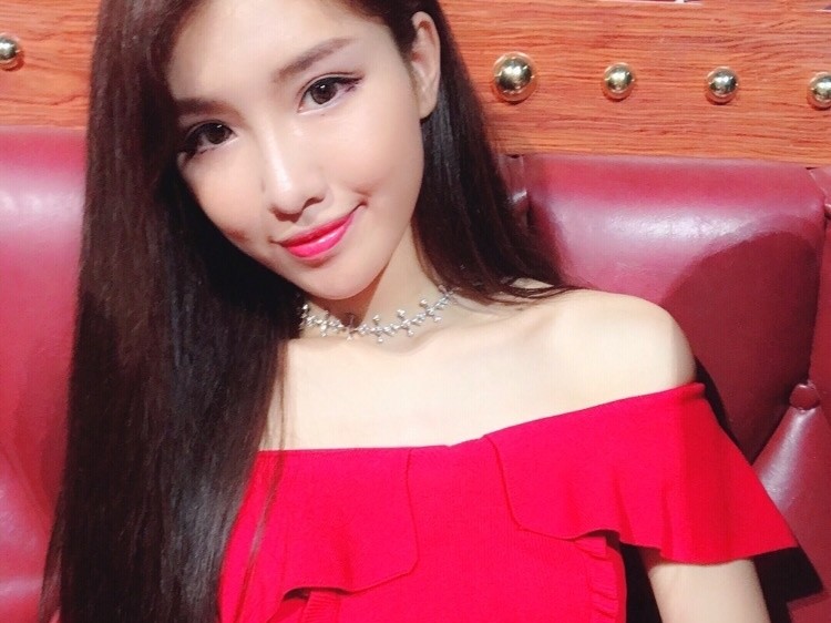 从模特到珠宝设计师：郭艾伦前女友马阳阳的华丽蜕变