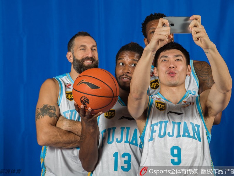 铁帅掌印三外援聚首 福建男篮新赛季写真志在突破