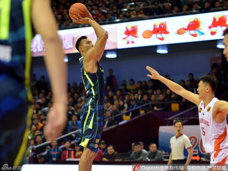 铁血华南虎——记广东宏远2014-2015赛季的荣耀与血性