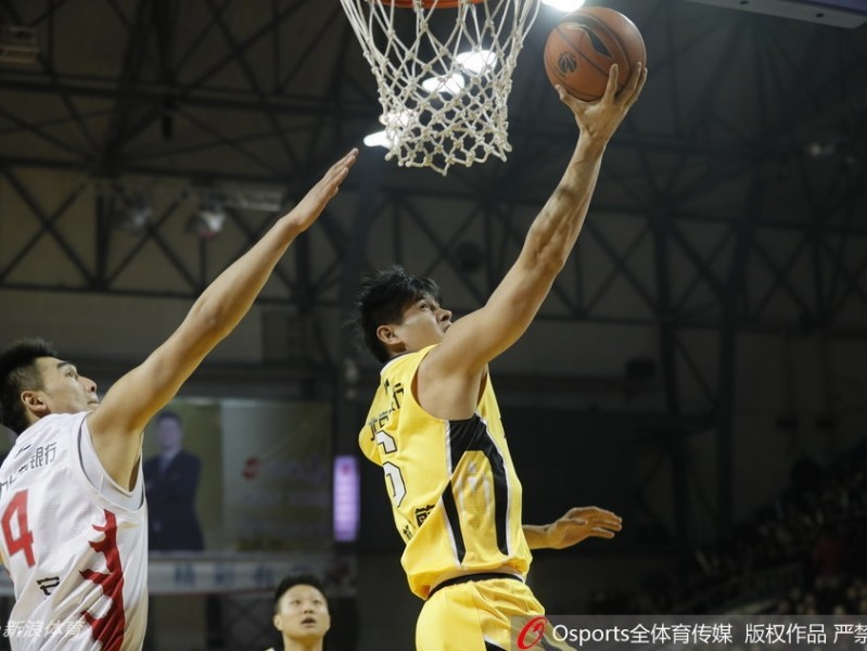 马布里20分引领三外援狂飙，北控客场大胜吉林终结三连败