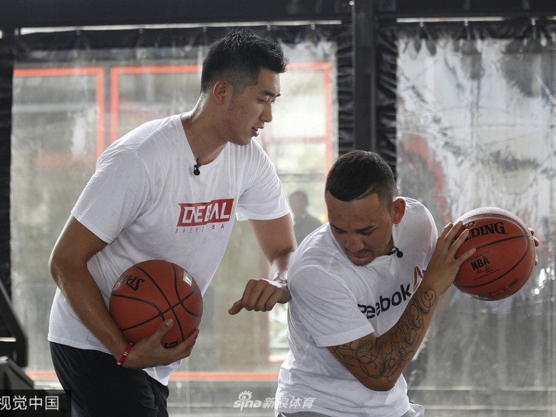 当篮球邂逅格斗：回顾吴冠希与UFC明星的那场上海跨界狂欢