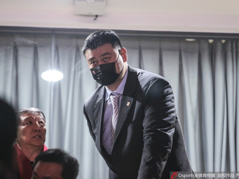 传承之夜：姚明易建联胡卫东领衔群星，共鉴CBA全明星廿五载荣光