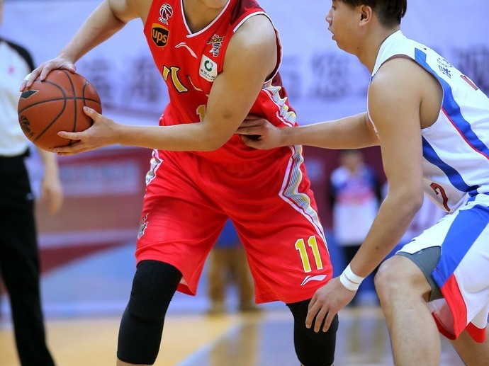 津门虎主场复仇军旅 终结连败送八一十三连败