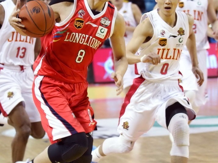 韦弗率队七人上双，吉林东北虎主场逆转广州终结五连败