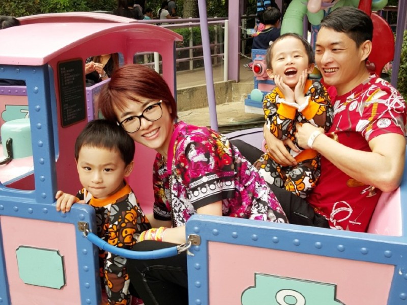 从追风少年到温柔奶爸，陈江华一家的幸福篮球人生